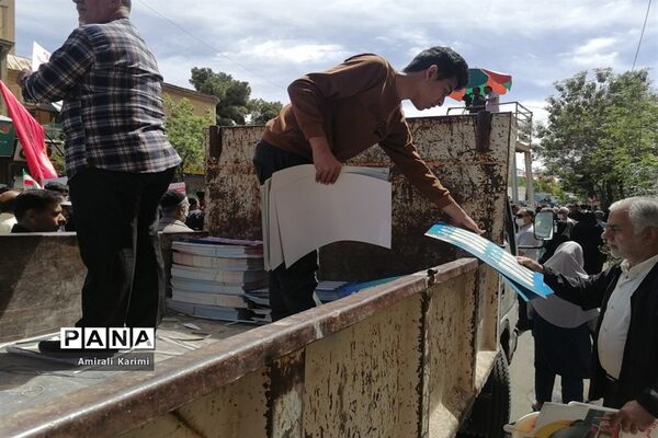 حضور پررنگ کودکان و نوجوانان شیرازی در راهپیمایی روز قدس
