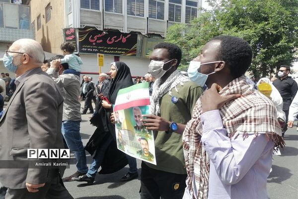 حضور پررنگ کودکان و نوجوانان شیرازی در راهپیمایی روز قدس