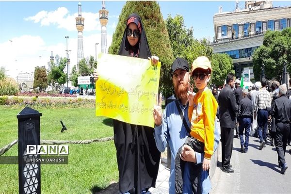 راهپیمایی با شکوه روز قدس در مشهد مقدس