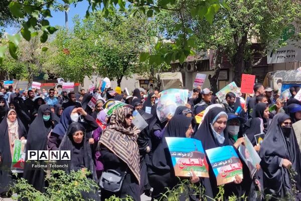 حضور حماسی دانش‌آموزان و فرهنگیان در راهپیمایی روز قدس 1402
