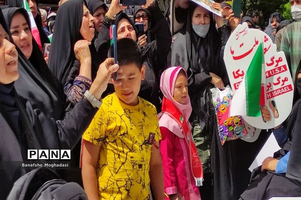 حضور باشکوه مردم در راهپیمایی روز قدس