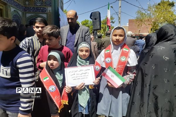 حضور دانش‌آموزان پیشتاز شهرستان برخوار در راهپیمایی روز قدس