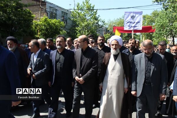 حضور جامعه فرهنگیان مرکز استان مازندران در راهپیمایی روز جهانی قدس