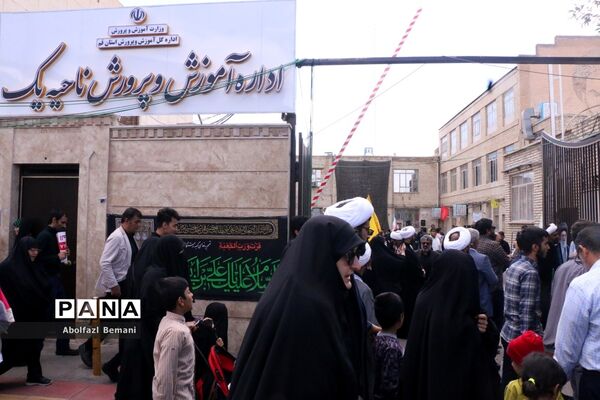 برپایی ایستگاه نقاشی ویژه کودکان قمی در حاشیه راهپیمایی روز قدس
