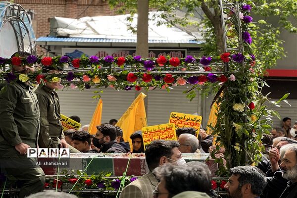 حضور پرشور فرهنگیان و دانش‌آموزان کرمانشاه در راهپیمایی روز قدس
