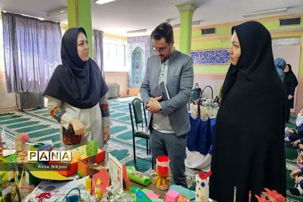 نمایشگاه طرح جابربن‌حیان در مدارس ناحیه یک بهارستان