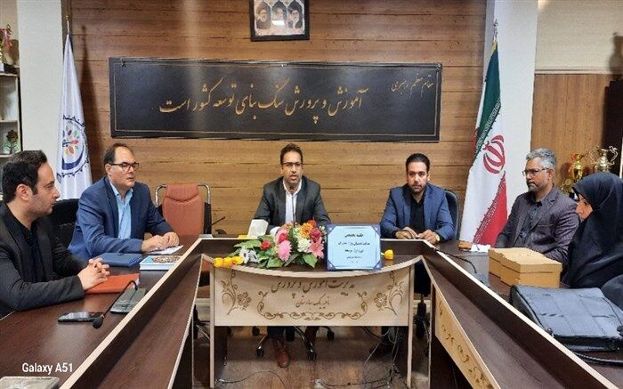 هدایت متوازن دانش‌آموزان به رشته‌های تحصیلی باید بر اساس سیاست‌های توسعه‌ای کشور باشد
