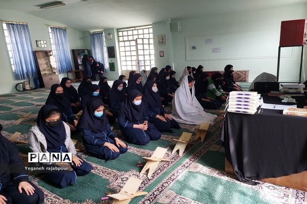 برنامه مذهبی آموزشگاه عصمت صفادشت در ماه رمضان