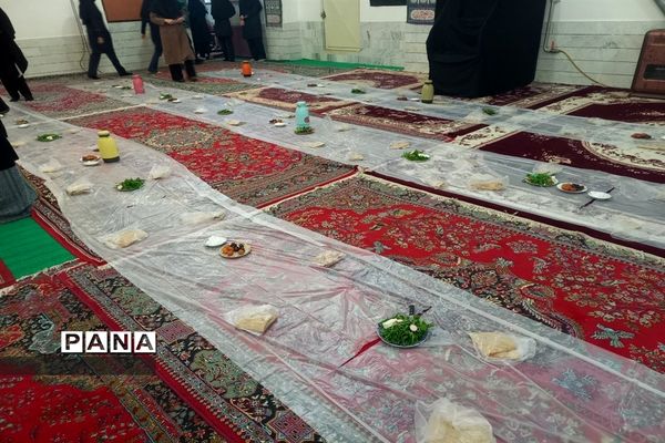 ضیافت افطاری در مدارس دخترانه شهرستان کاشمر