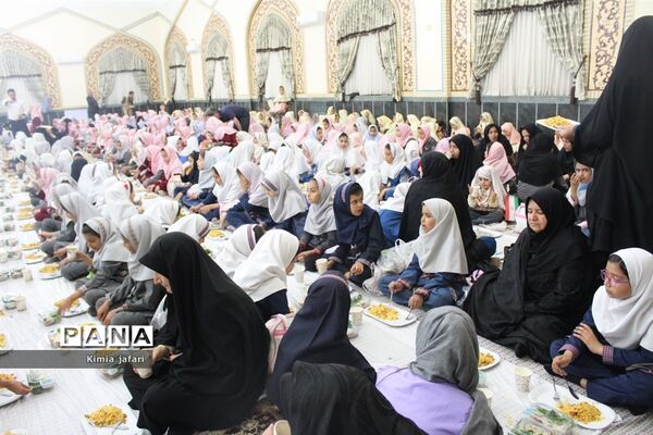 برگزاری جشن بزرگ عبادت با حضور روزه اولی‌ها در شهرستان کاشمر