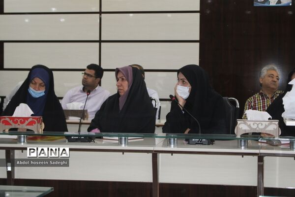 کارگاه آموزشی اصول ایمنی و بهداشت مواد غذایی در اداره کل آموزش و پرورش استان بوشهر