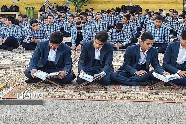 برنامه ضیافت افطاری با حضور رئیس کل دادگستری استان فارس