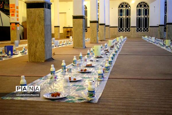 جشن تکلیف دانش‌آموزان دختر پایه سوم ابرکوه