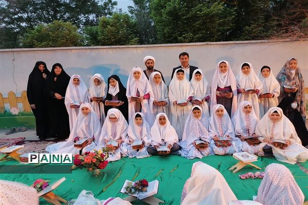 برگزاری محفل بزرگ دانش‌آموزی انس با قرآن  در خاتم