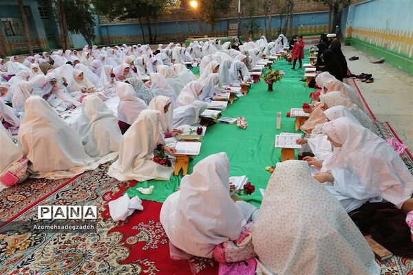 برگزاری محفل بزرگ دانش‌آموزی انس با قرآن  در خاتم