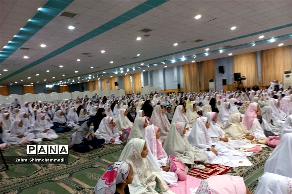 جشن بزرگ «روزه اولی‌ها» در مصلای شهرستان رباط‌کریم