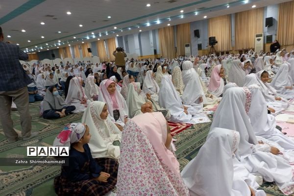 جشن بزرگ «روزه اولی‌ها» در مصلای شهرستان رباط‌کریم