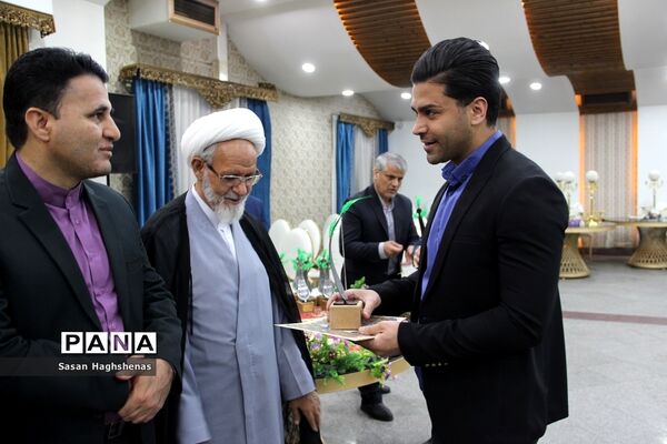 مراسم تکریم ازخادمان حسینی هیأت فرهنگیان آموزش و پرورش اسلامشهر