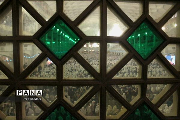 جشن بزرگ  ۱۰ هزار نفری دختران روزه اولی در تبریز -۲