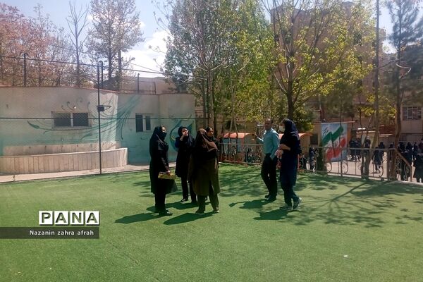 بازدید سرگروه استانی تربیت‌بدنی از مدارس رودهن