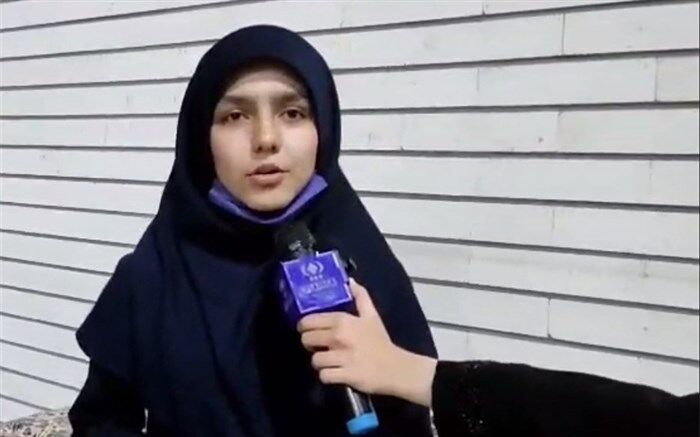 برپایی سفره افطار در دبیرستان رحمت آیین آموزش و پرورش ناحیه 2 اصفهان/ فیلم