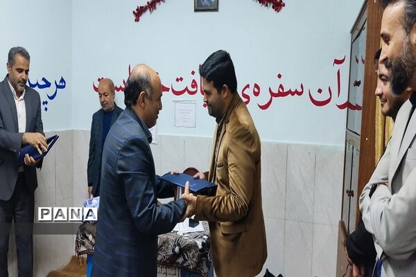 آیین افتتاحیه نمازخانه توسط خیرین در مدرسه ابتدایی حضرت علی اکبر(ع) آموزش و پرورش ناحیه 2 شهرری