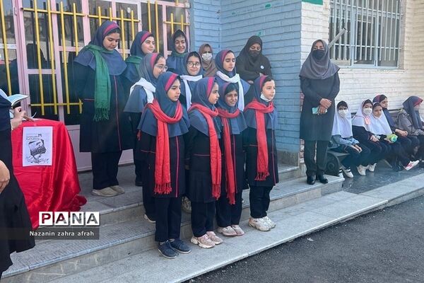 گرامیداشت روز ارتش جمهوری اسلامی ایران در دبستان شهید سجادیان رودهن