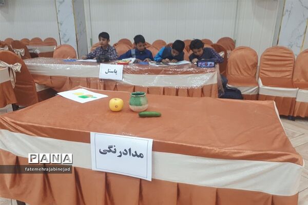 برگزاری جشنواره هنرهای تجسمی ویژه پسران ابرکوهی