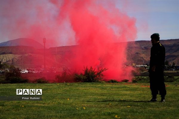 مراسم رژه روز ارتش در تبریز