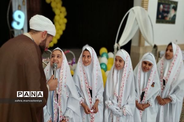 برگزاری جشن بندگی دانش‌آموزان مروستی