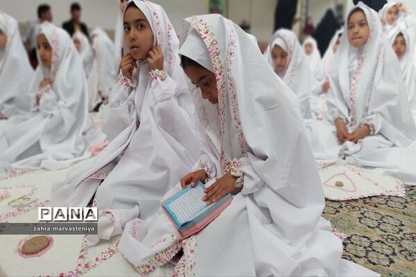 برگزاری جشن بندگی دانش‌آموزان مروستی