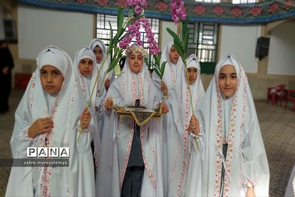 برگزاری جشن بندگی دانش‌آموزان مروستی