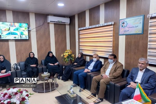 دیدار مسئولین آموزش و پرورش با فرمانده پدافند هوایی بهبهان بمناسبت روز ارتش