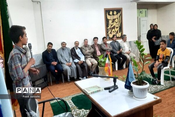 برگزاری مراسم جشن تکلیف دانش‌آموزان پایه هشتم دبیرستان تیزهوشان در شهرستان تربت جام