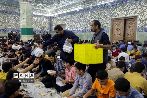 جشن پسران روزه‌اولی در حرم حضرت معصومه(س)