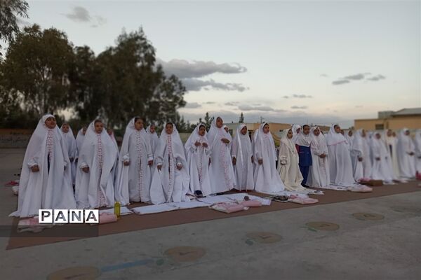 ضیافت افطاری آموزشگاه فاطمیه شهرستان خاتم