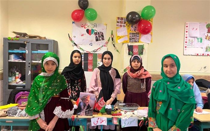 تدریس متفاوت آشنایی دانش‌آموزان با کشورهای همسایه توسط معلم شهرقدسی/فیلم