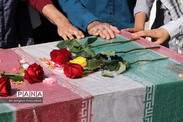 میزبانی دبیرستان شاهد حضرت ولی‌عصر(عج) میبد از شهید گمنام دوران دفاع مقدس