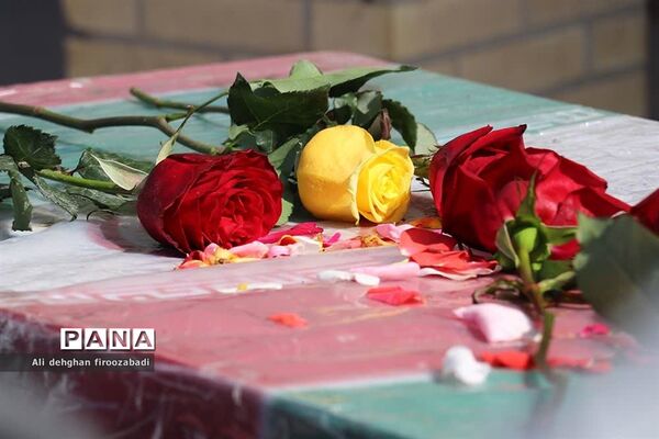 میزبانی دبیرستان شاهد حضرت ولی‌عصر(عج) میبد از شهید گمنام دوران دفاع مقدس