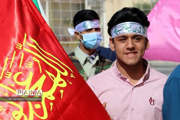 میزبانی دبیرستان شاهد حضرت ولی‌عصر(عج) میبد از شهید گمنام دوران دفاع مقدس