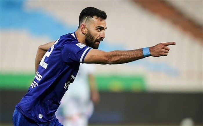 چرا دربی‌بازترین بازیکن استقلال مقابل پرسپولیس نیمکت‌نشین شد