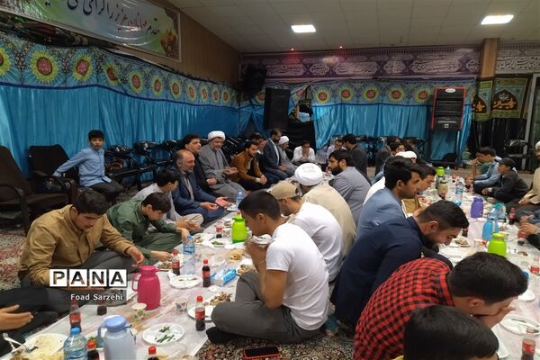 برگزاری محفل انس با قرآن کریم در شهرستان تربت جام
