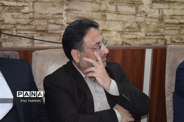 ضیافت افطاری صمیمانه کارمندان اداره آموزش و پرورش منطقه ۱۴
