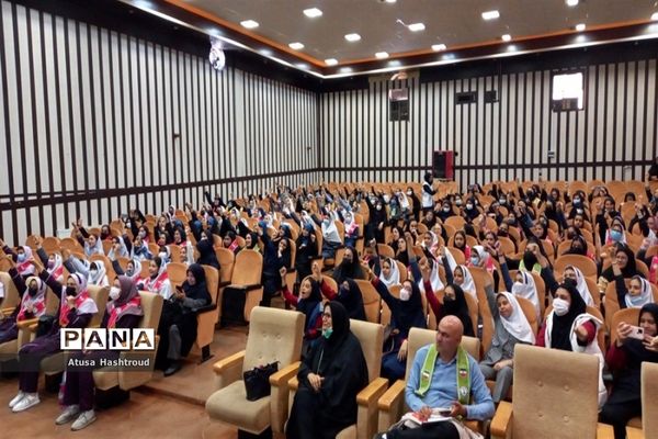 برگزاری همایش رهبران جوان سازمان دانش‌آموزی ناحیه ۳ کرج