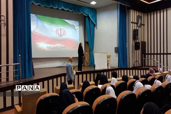 برگزاری همایش رهبران جوان سازمان دانش‌آموزی ناحیه ۳ کرج
