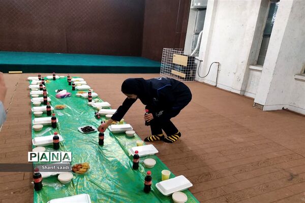 دورهمی دانش‌آموز خبرنگاران پانا فارس و ضیافت افطار