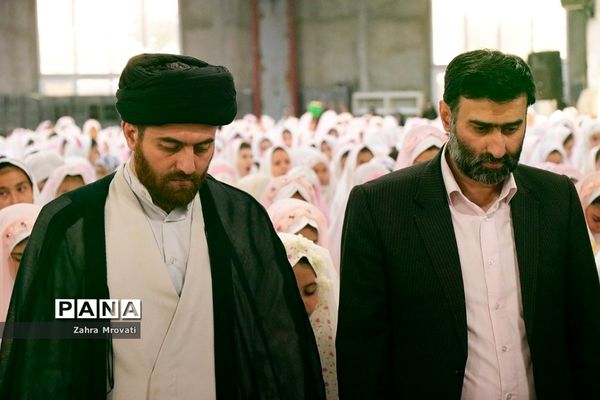 جشن بزرگ ۱۶۰۰ نفره روزه اولی‌ها در بهارستان‌دو