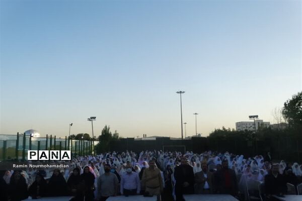 جشن روزه اولی‌ها با حضور پرشور دانش‌آموزان دختر منطقه9 آموزش و پرورش شهر تهران