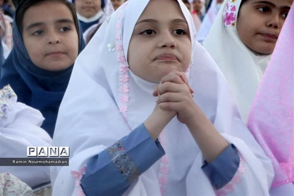 جشن روزه اولی‌ها با حضور پرشور دانش‌آموزان دختر منطقه9 آموزش و پرورش شهر تهران