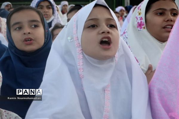 جشن روزه اولی‌ها با حضور پرشور دانش‌آموزان دختر منطقه9 آموزش و پرورش شهر تهران
